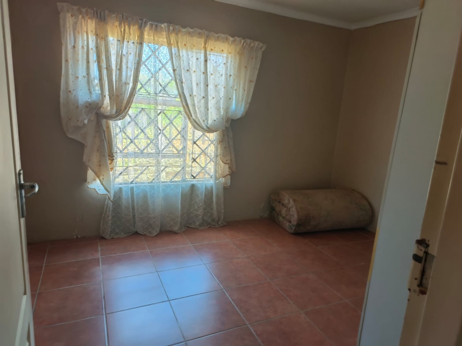 To Let 3 Bedroom Property for Rent in Jouberton North West